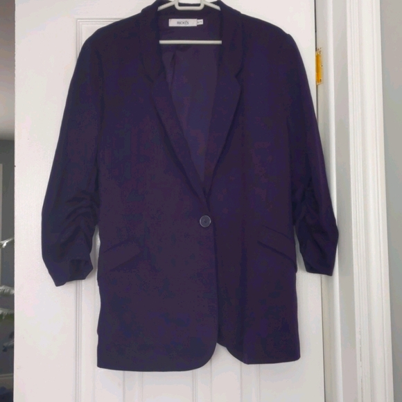 3/4 length sleeve blazer - Picture 1 of 4
